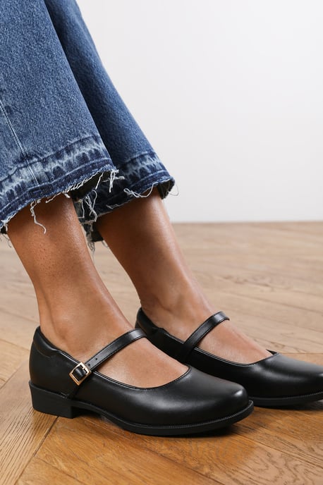 Wheres That From Womens 'Juno' Classic Mary Jane Pumps - Image 2