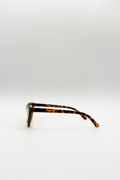 Tortoiseshell Cat-Eye Sunglasses with Yellow Lense - Image 3