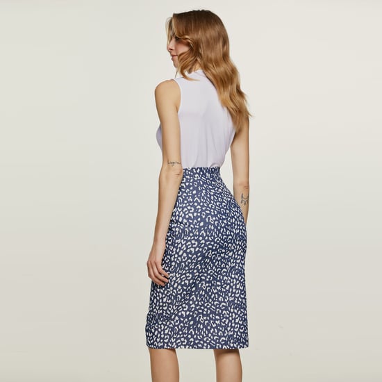 Witte mouwloze jersey top met V-hals – stretchstof - Image 5