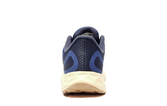 New Balance Fresh Foam Arishi V4 Mens Running Shoes - Image 3