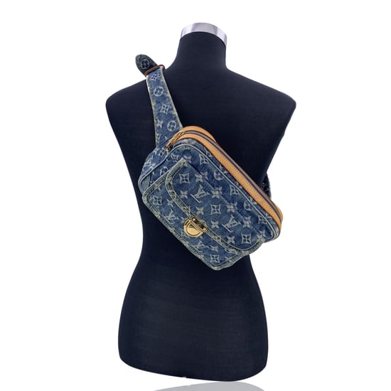 Louis Vuitton Denim - Jeans Shoulder Bag Bum Bag / Sac Ceinture - Image 2