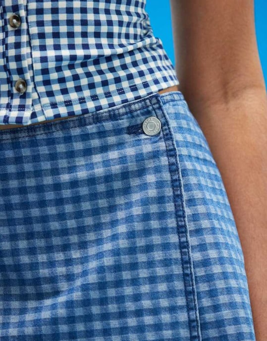 ASOS DESIGN denim wrap mini skirt in blue gingham print - Image 3