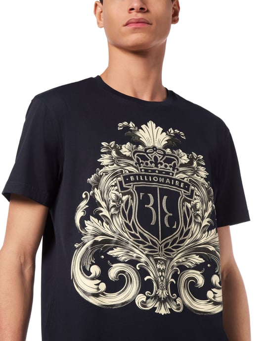 T-shirt Rund Halsad Ss Crest Barock - Image 3