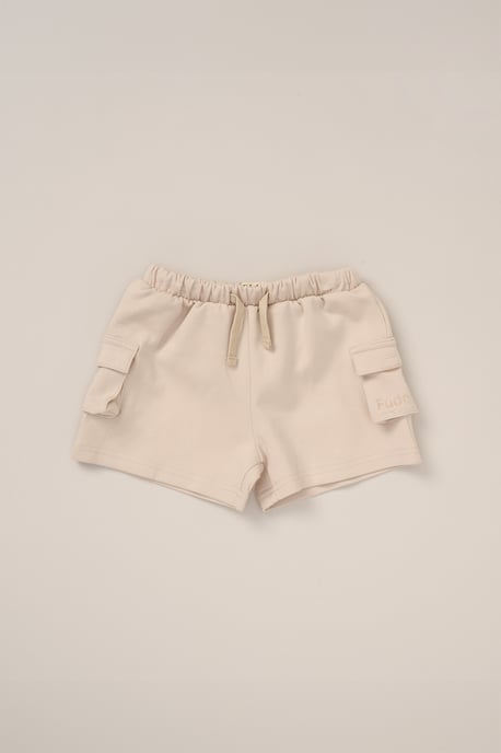 T-Shirt, Shorts and Sunglasses Outfit Set - Image 4