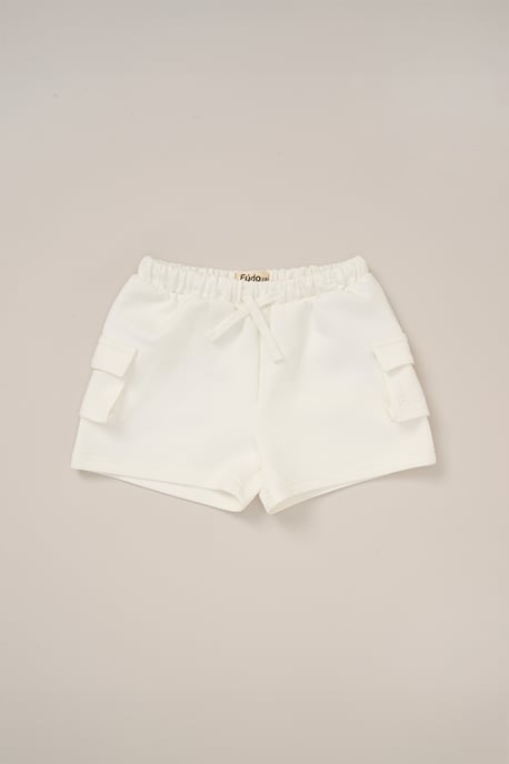T-Shirt, Shorts and Sunglasses Outfit Set - Image 4