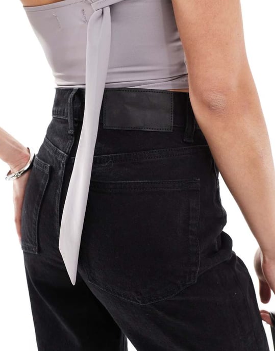 ASOS DESIGN cropped comfort stretch straight leg jean in clean black - Image 4
