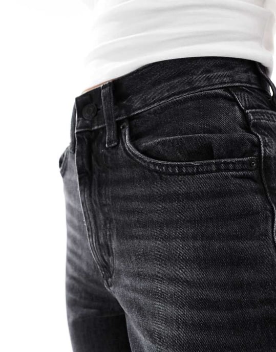 ASOS DESIGN Petite mid rise straight jeans in black - Image 2