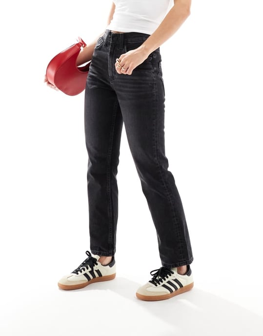 ASOS DESIGN Petite mid rise straight jeans in black - Image 3