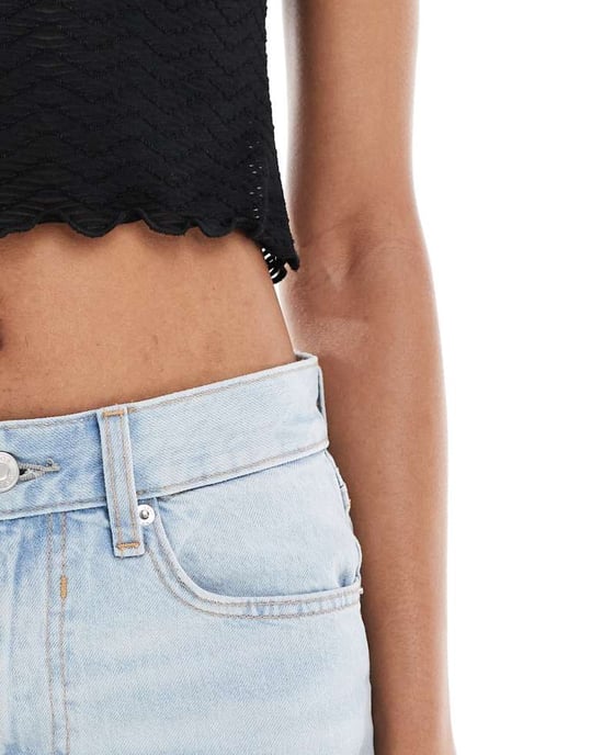 ASOS DESIGN Tall cropped mid rise straight jeans in bleach-Blue - Image 3