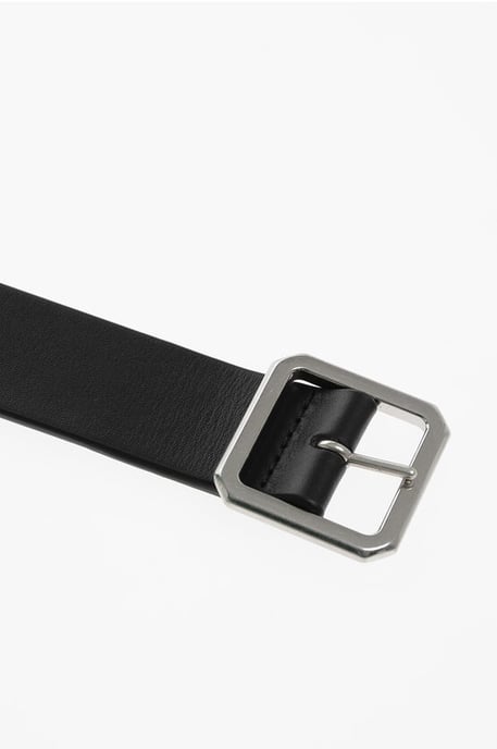 Metal Buckle Reversible Leather Belt in Black - Image 2