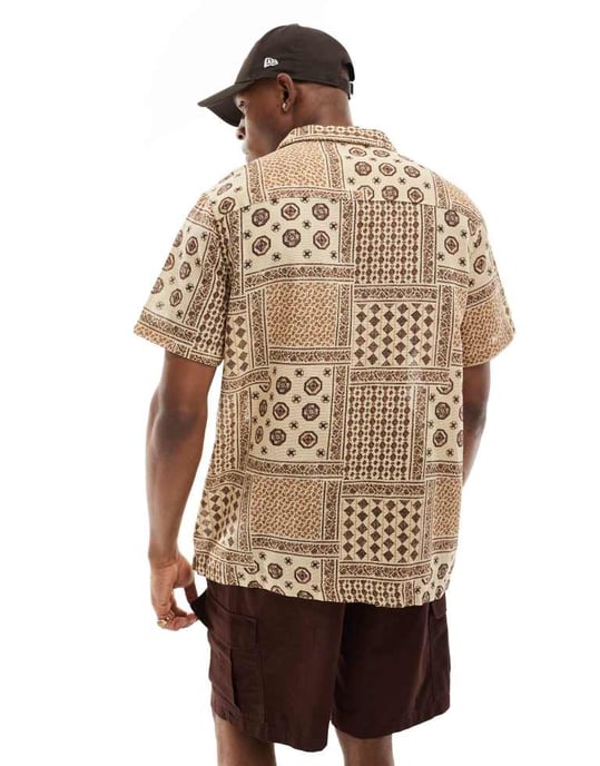 ASOS DESIGN relaxed revere shirt in neutral paisley print-Brown - Image 3