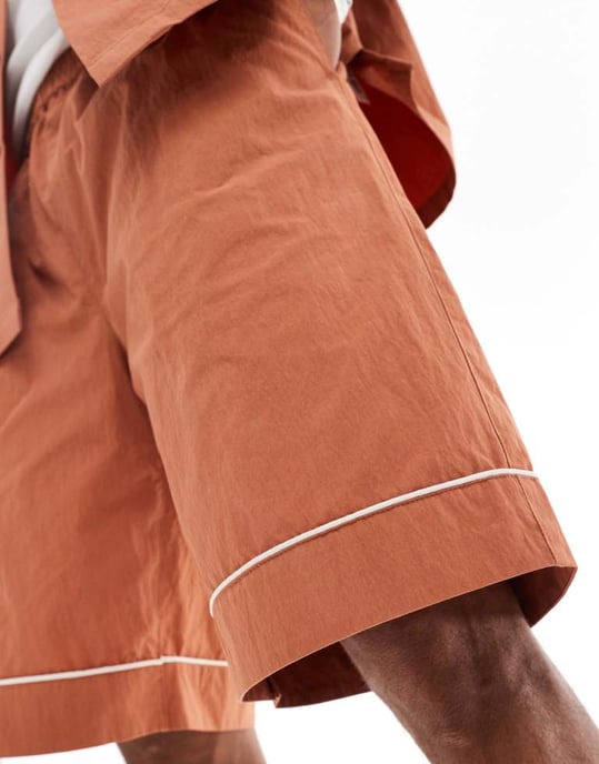 ASOS DESIGN Co-ord woven shorts with piping in brown - Image 4