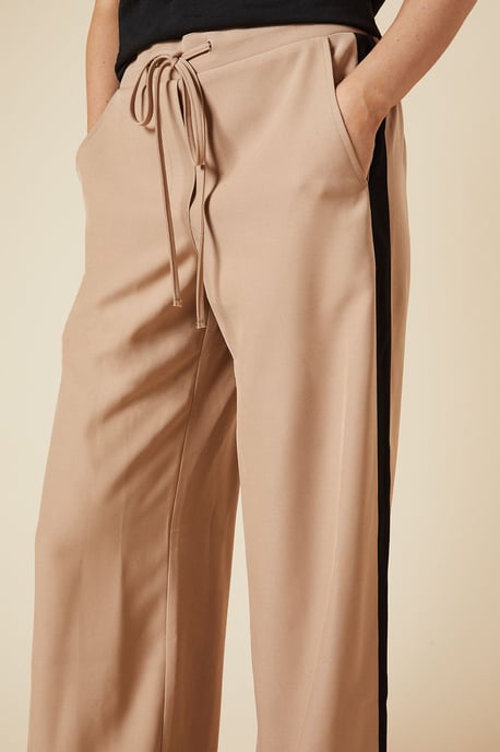 Elastic Waist Side Stripe Wide Leg Trouser - Image 4