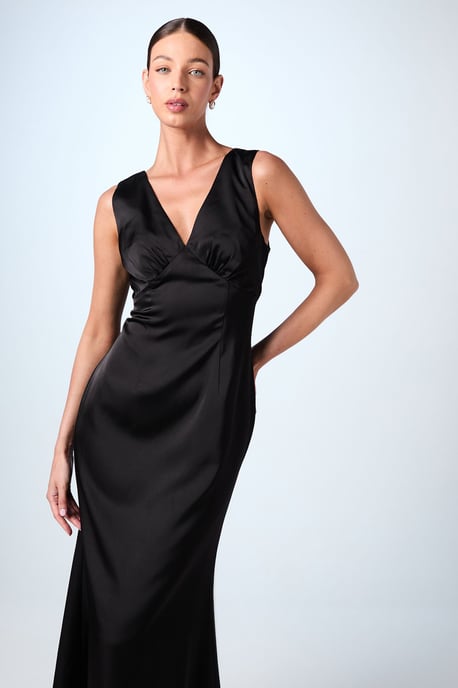 Bow Back V Neck Satin Bridesmaid Dress - Image 2
