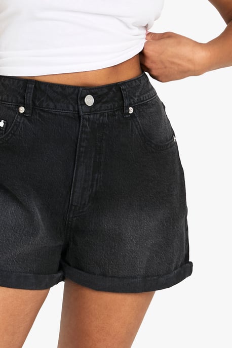 Petite Denim Mom Short - Image 4