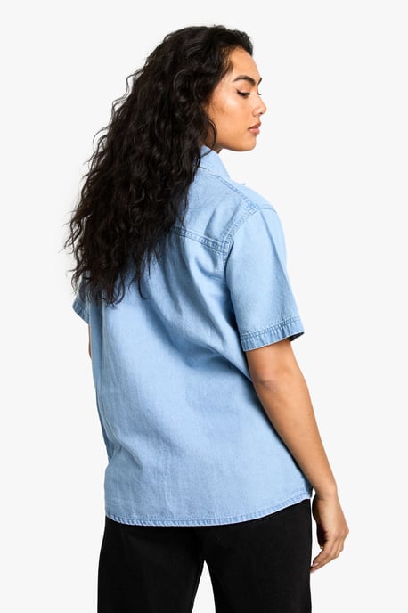 Chambray Denim Short Sleeve Shirt - Image 2