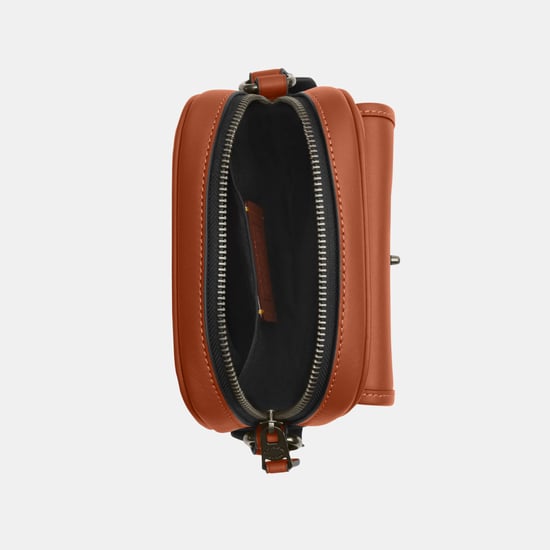Turnlock Crossbody in Smooth Grain Leather - Image 3