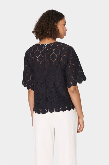Blouse with short sleeve Loose fit - Image 3