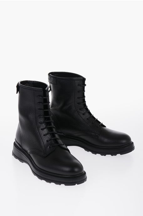 Werkschoenen van getextureerd leer met rits in zwart - Image 1