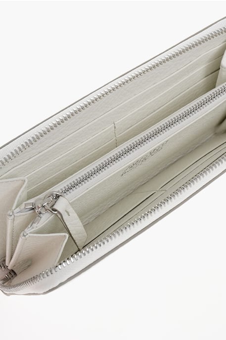 MM11 Textured Leather Wallet with Zipped Closure in White - Image 3