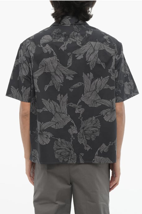 Floral-Motif Boxy Fit Shirt with Hidden Closure in Gray - Image 2