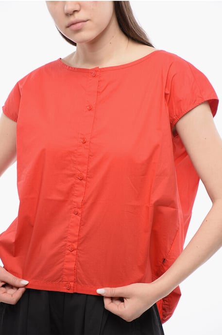 Popeline Sleeveless Shirt with Drawstringed Hem in Red - Image 3