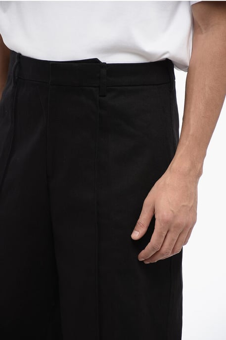 Stretch Cotton Chinos Shorts with Belt Loops in Black - Image 2