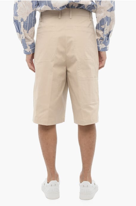 Enfärgad rak passform Bermuda i beige - Image 4