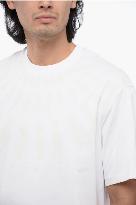 FAIRISLE THUNDERBOLT katoenen T-shirt met verlaagde schouders in het wit - Image 3