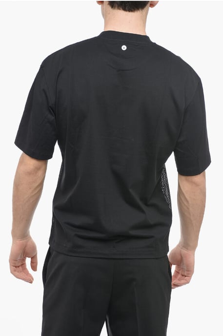 Svart t-shirt med smal passform och rund halsringning i mesh och piercing - Image 2