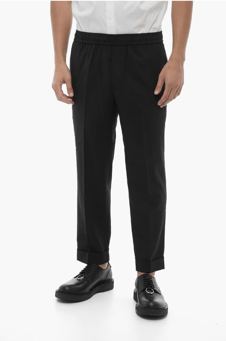 Low-Wait Slim Fit REM-broek met trekkoord in de taille in zwart - Image 1