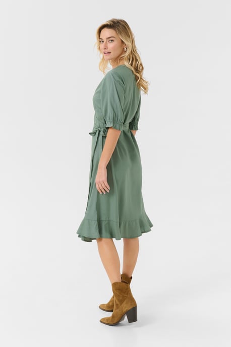Dress Feminine Silhouette - Image 2