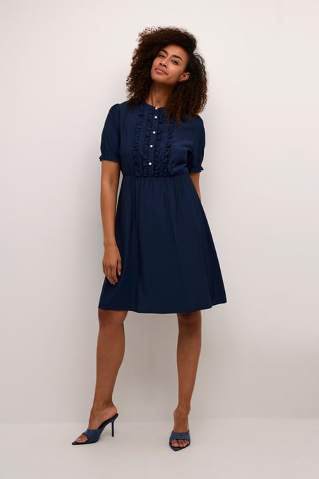 Dress Feminine Silhouette - Image 1