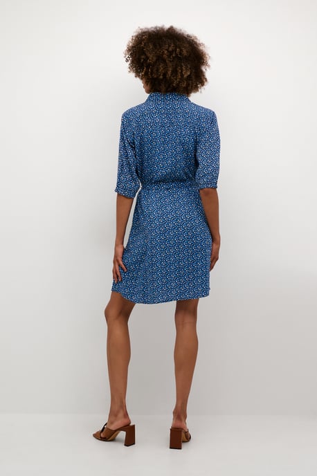 Dress Feminine Silhouette - Image 4