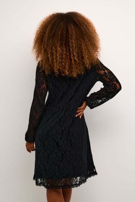 Dress Feminine Silhouette - Image 4