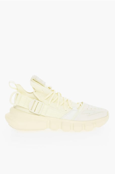 LI-NING Solid Color Mesh ESSENCE 2,3 Low-Top Sneakers in White - Image 3