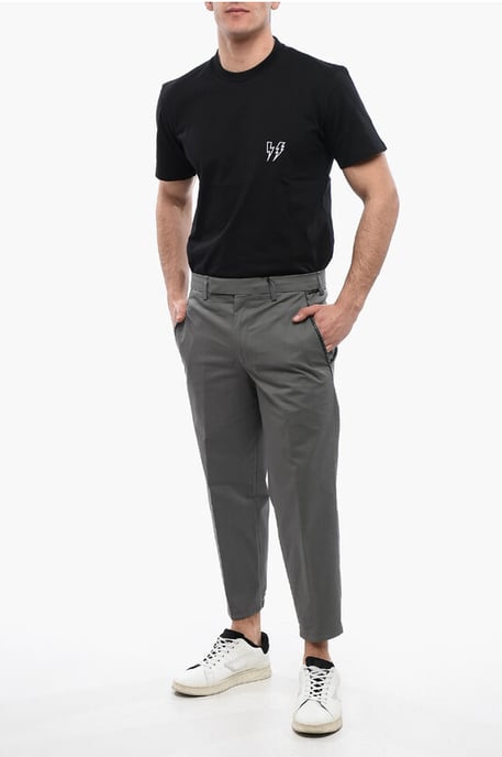Chinos i bomullsblandning med elastiska muddar i grått - Image 4