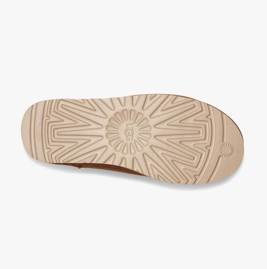 UGG CLASSIC SLIP-ON Mens Slippers Chestnut - Image 5
