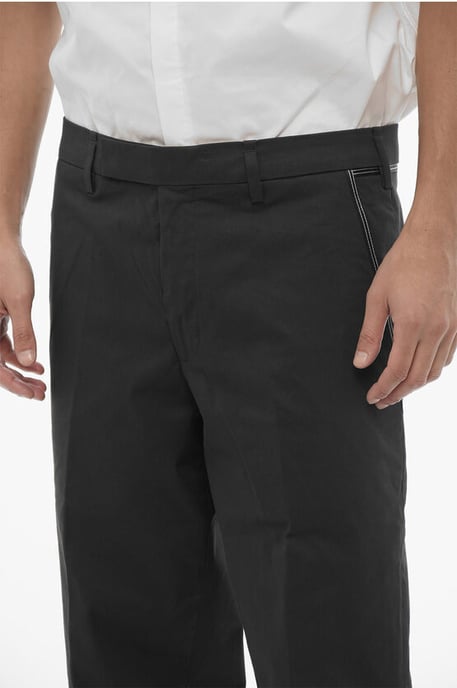 Broek met normale taille en slim fit en riemlussen in zwart - Image 2