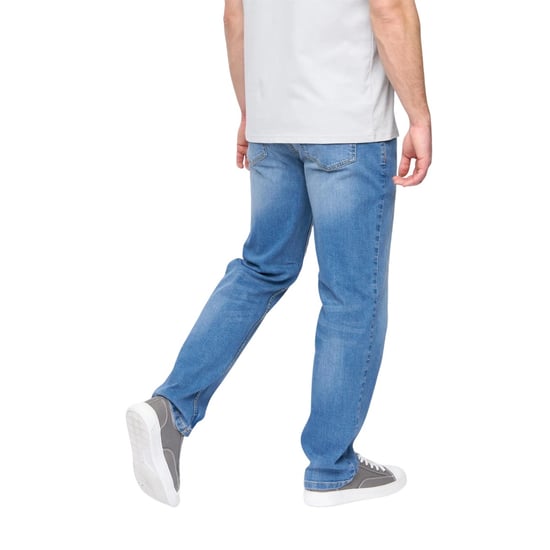 Duck and Cover Mens Rushawn Relaxed Fit Jeans (Light Wash) - Image 2