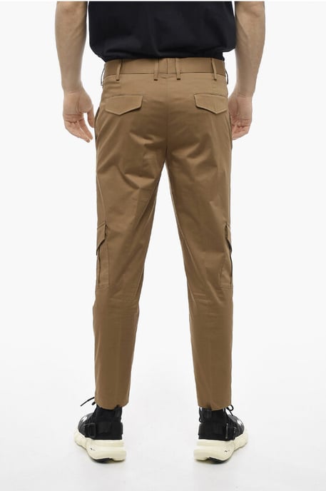 Stretchiga bomullsbyxor i NATE-modell med smal passform i brunt - Image 2