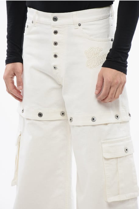 Baggy Jeans med broderad logotyp i vitt - Image 3