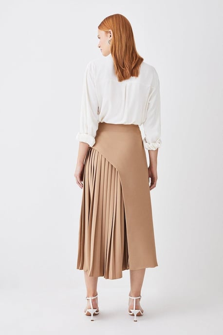 Tailored Buckle Detail Pleated Midi Skirt - Image 3