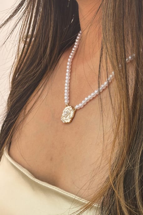 French Camellia Pearl Necklace - Image 1