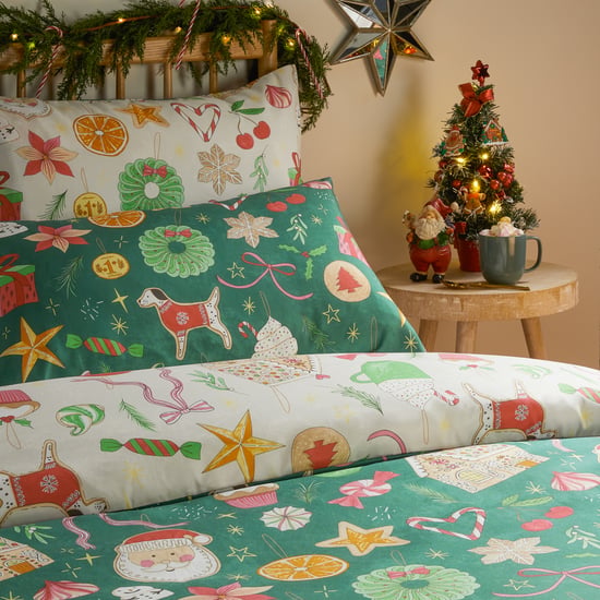 Duvet Day Festive Treats Printed Soft Touch Duvet Set - Image 2