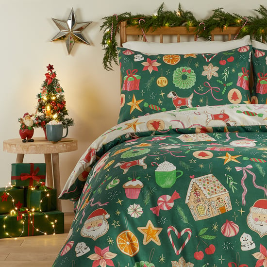Duvet Day Festive Treats Printed Soft Touch Duvet Set - Image 3