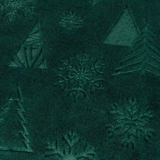 furn. Festive Times Embossed Fleece Throw - Image 4