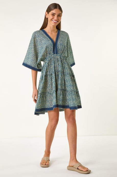 Geometric Contrast Tiered Dress - Image 2