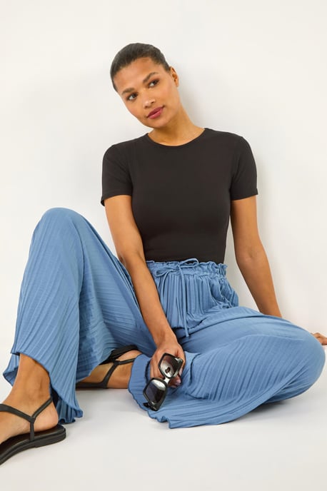 Pleated Wide Leg Culottes - Image 3