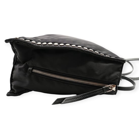 Prada Re-Nylon Zwart en Blauw Geklinknageld Tote Bag - '20s - Image 4